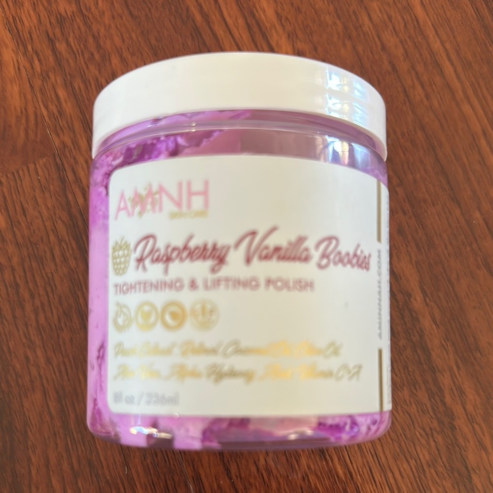 BNWT AMNH Raspberry Vanilla Boobies Polish - Purple